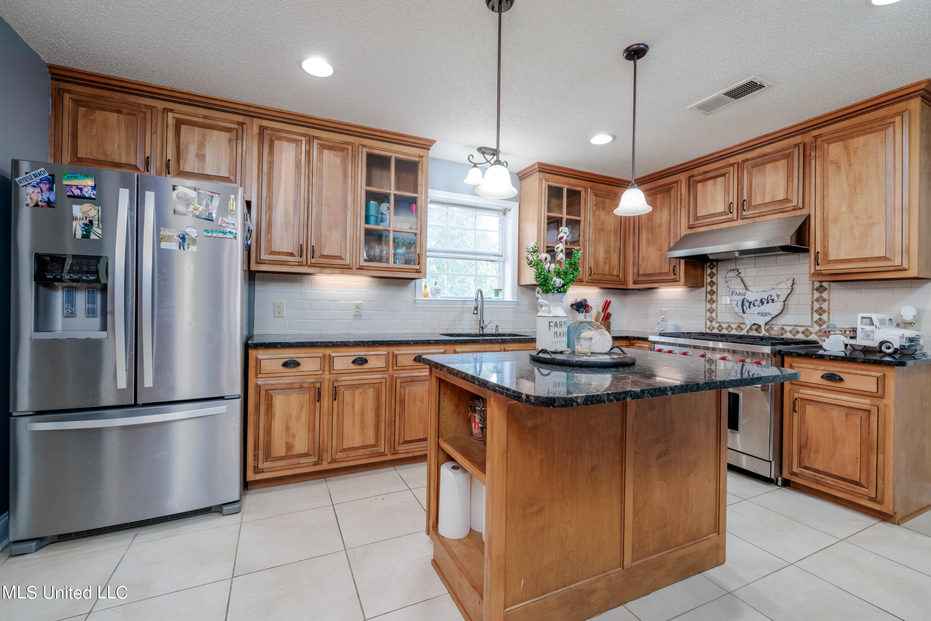 5679 Peyton Road Coldwater, MS 38618 - Photo 7 of 27 12-kitchen