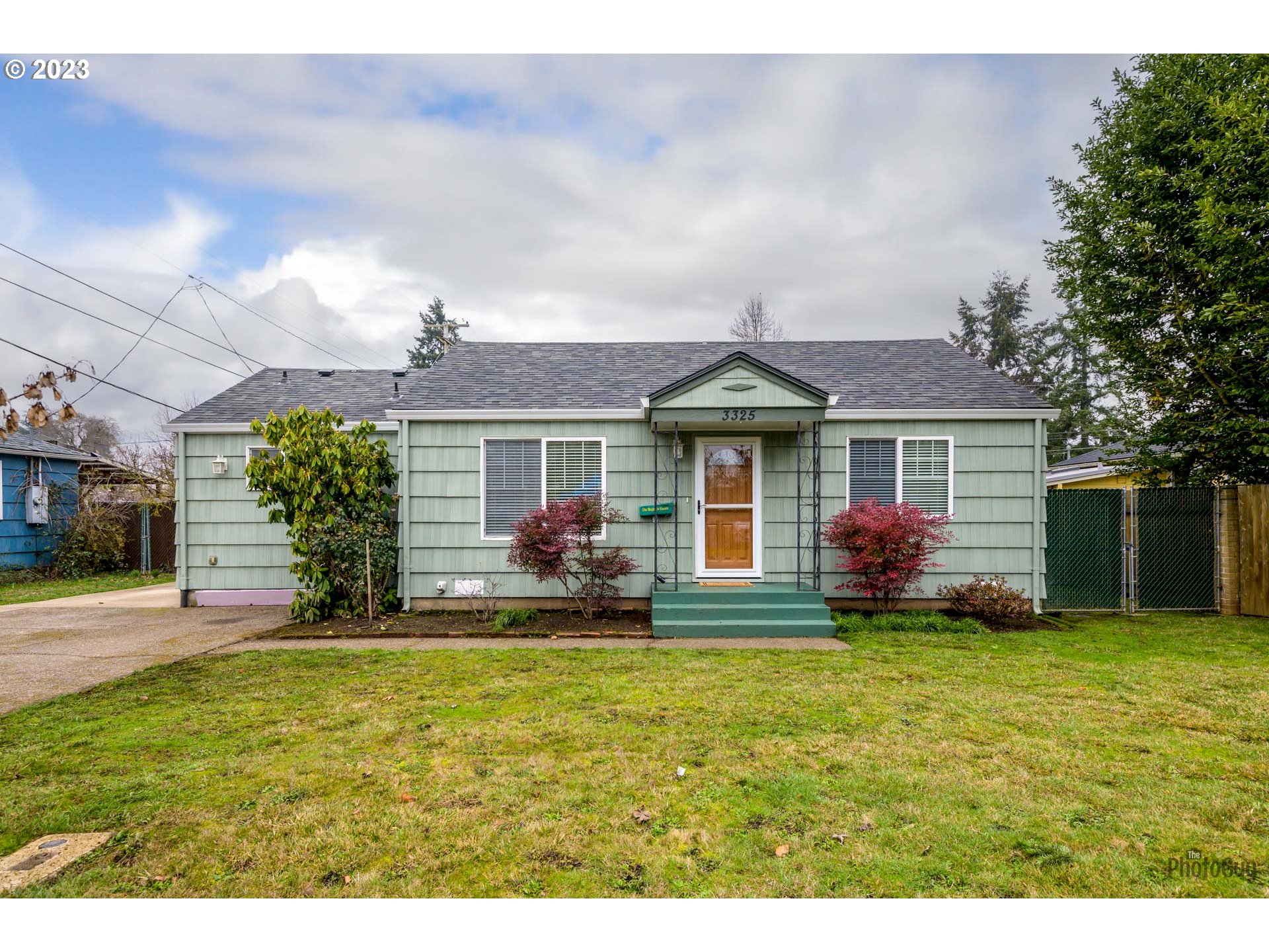 3325 Elmira Road Eugene, OR 97402 - Photo 1 of 32 Gallery Image 1