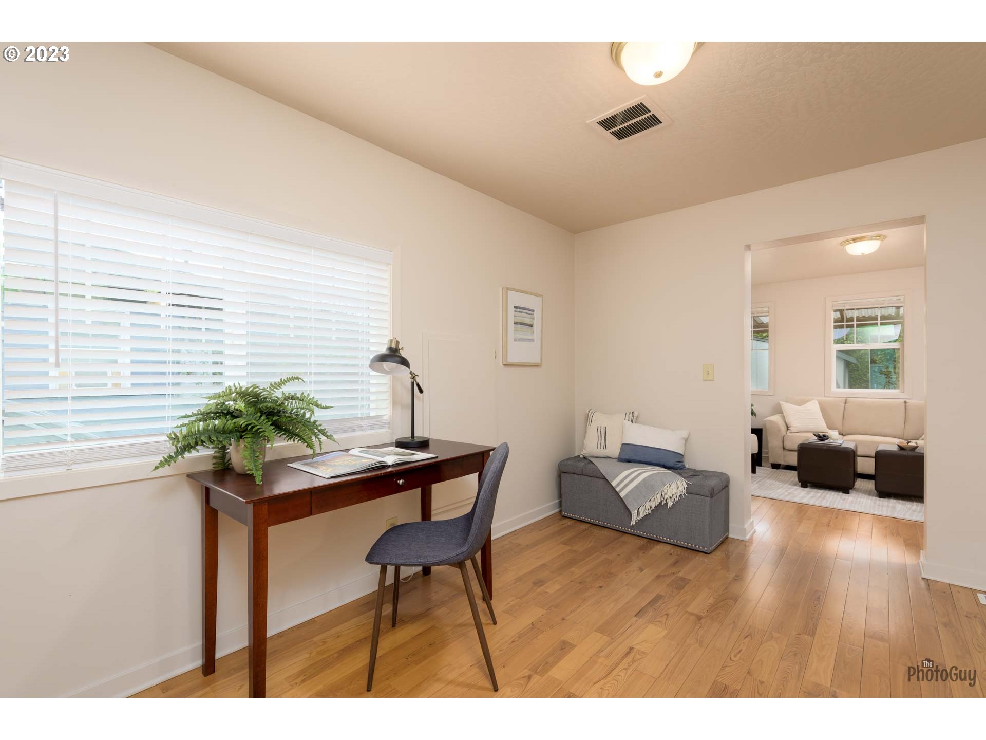 3325 Elmira Road Eugene, OR 97402 - Photo 14 of 32 Den/Office