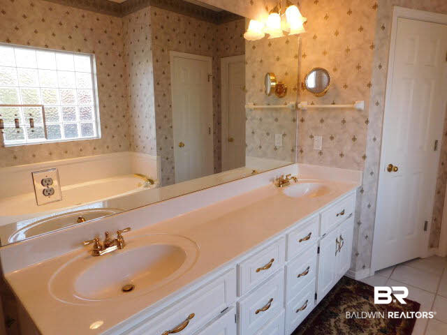 2760 Bennington Drive Mobile, AL 36695 - Photo 12 of 23