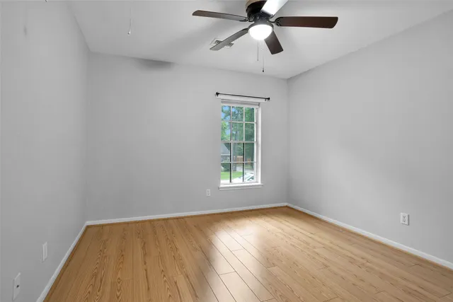 $3,600 | 106 North Rushwing Circle, The Woodlands, TX 77381