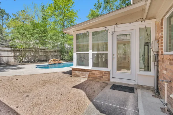 $3,200 | 106 North Rushwing Circle, The Woodlands, TX 77381