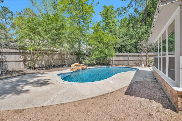 $3,200 | 106 North Rushwing Circle, The Woodlands, TX 77381