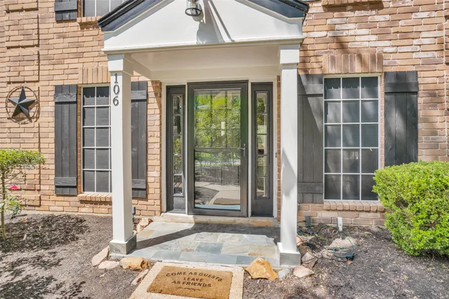 $3,600 | 106 North Rushwing Circle, The Woodlands, TX 77381