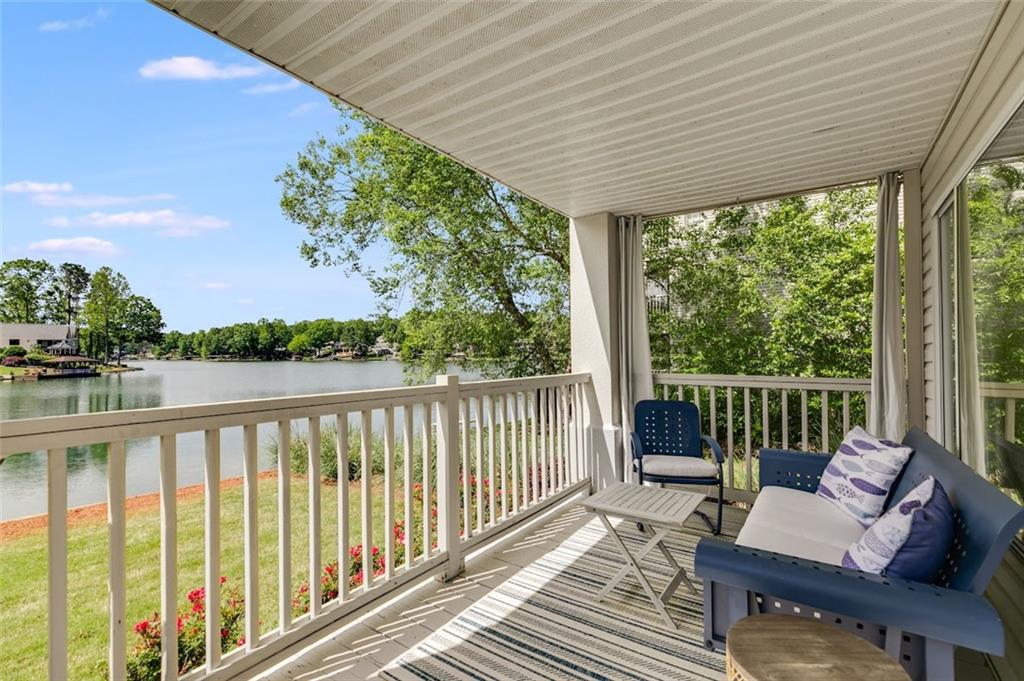 705 Berry Court Villa Rica, GA 30180 - Photo 2 of 34