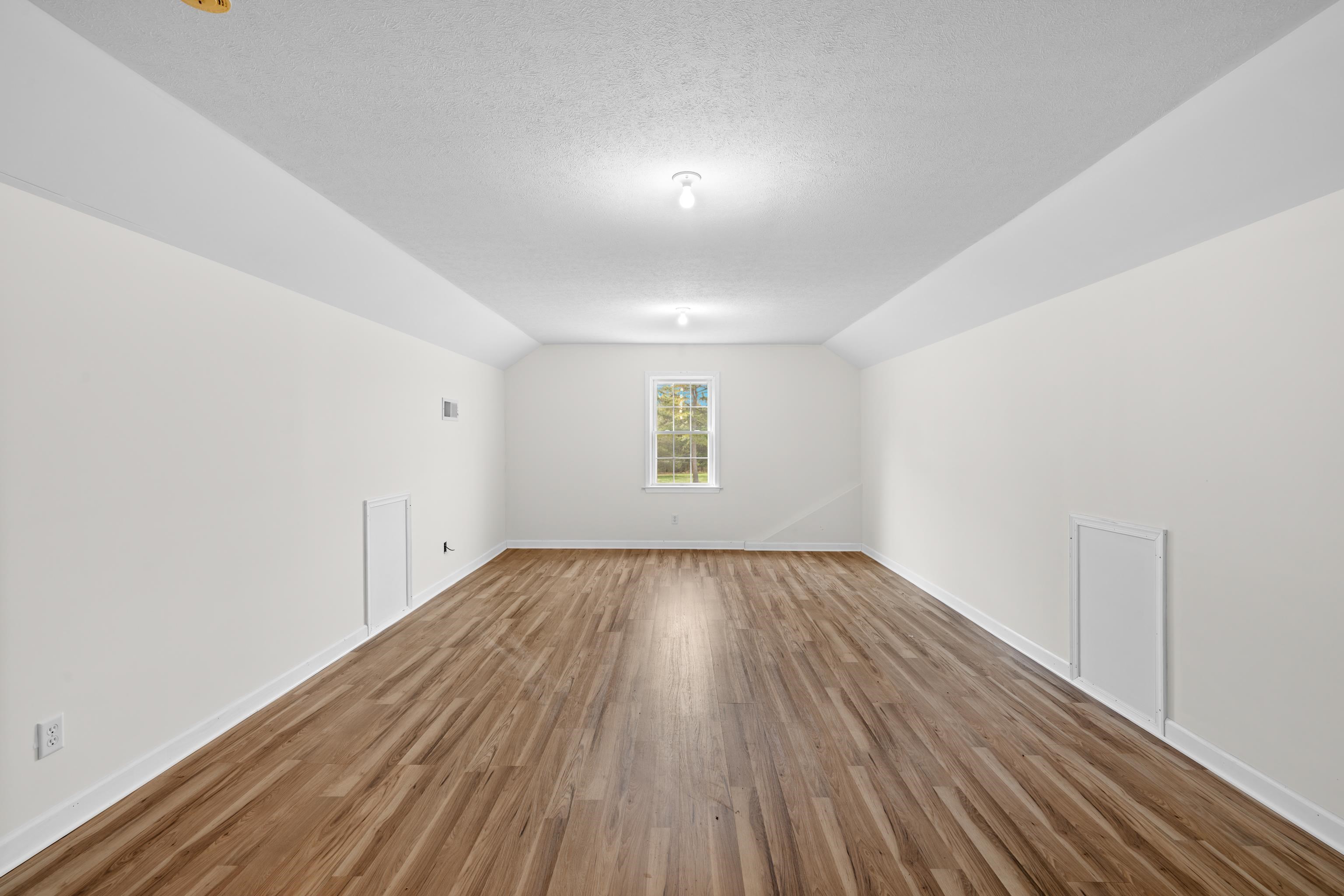 2143 Mill Creek Road Luray, VA 22835 - Photo 35 of 72 Second Floor Bonus!