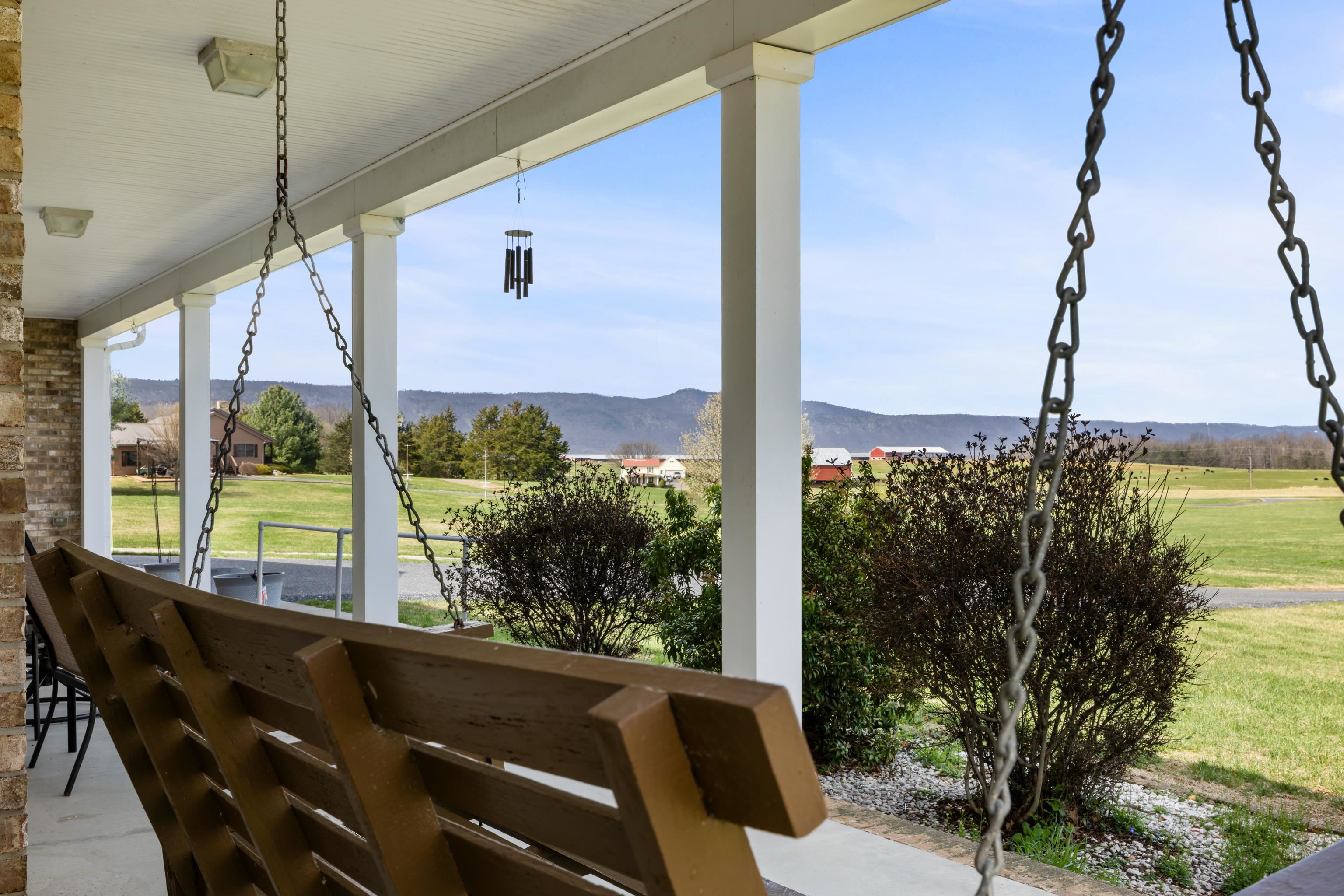 2143 Mill Creek Road Luray, VA 22835 - Photo 51 of 72 Just A Swangin