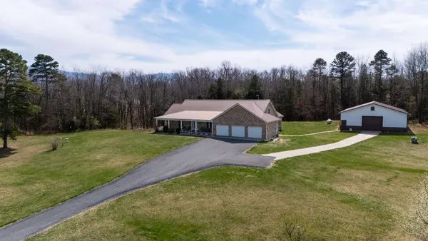 $750,000 | 2143 Mill Creek Road, Luray, VA 22835