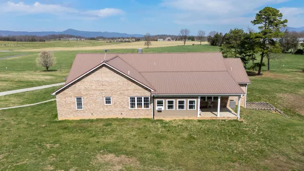 $750,000 | 2143 Mill Creek Road, Luray, VA 22835