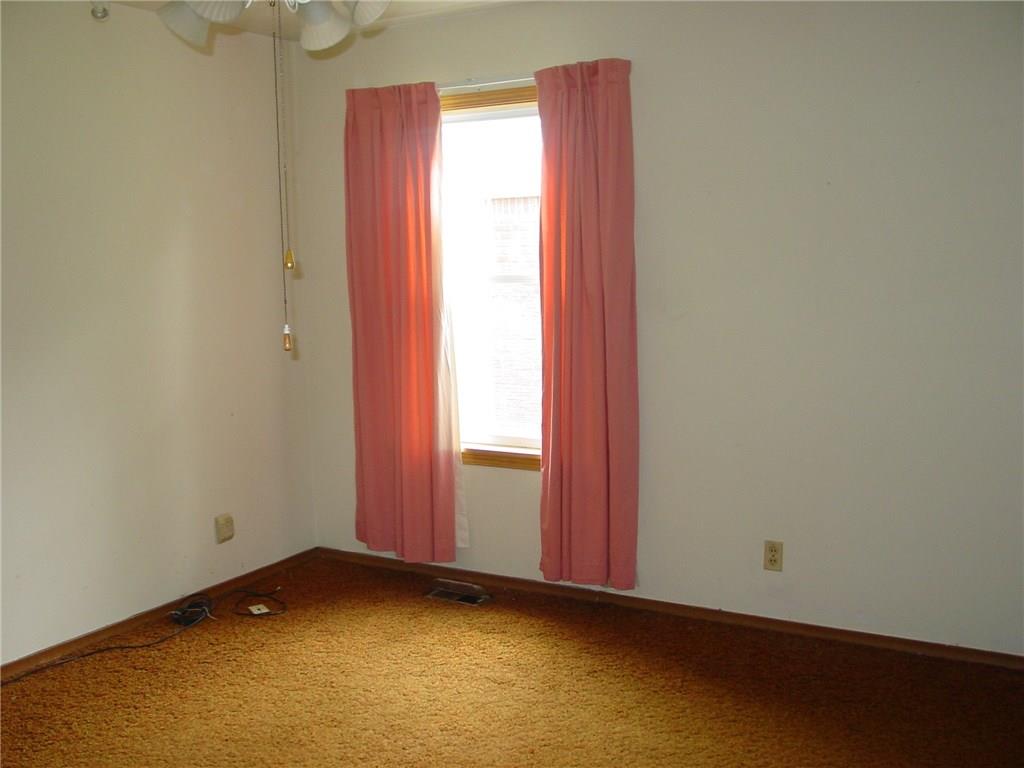 7910 Roy Road Indianapolis, IN 46219 - Photo 10 of 16 Gallery Image 10