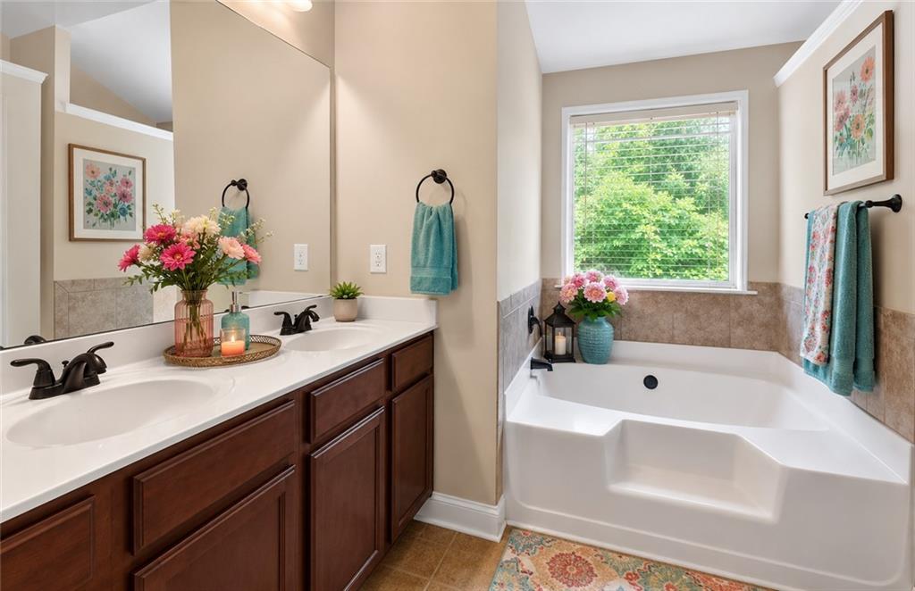 4888 Longview Run Decatur, GA 30035 - Photo 12 of 28