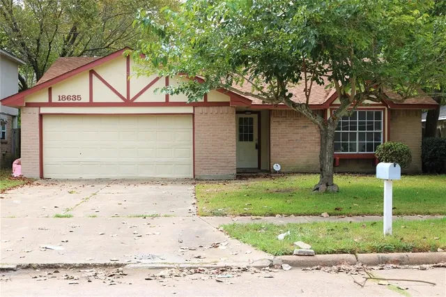 $1,675 | 18635 Bridoon Drive, Cypress, TX 77433