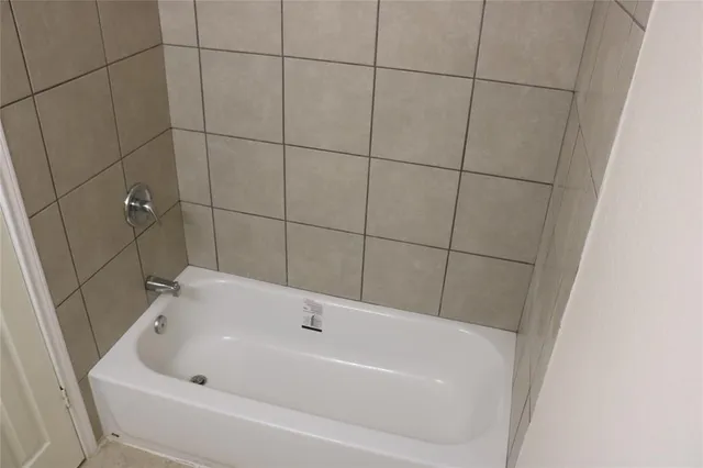 $1,675 | 18635 Bridoon Drive, Cypress, TX 77433