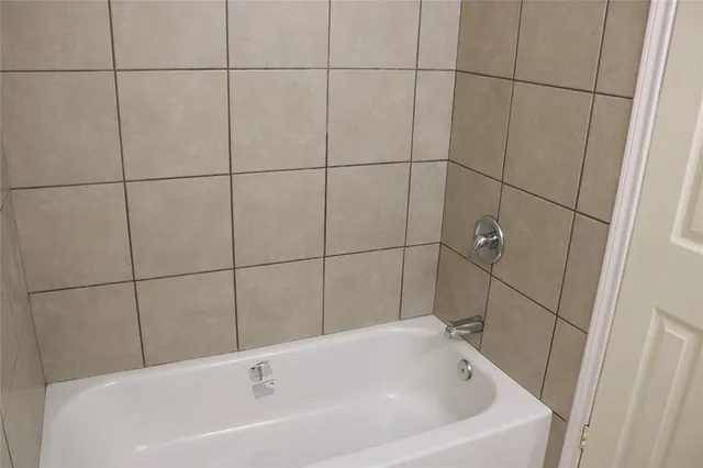 $1,675 | 18635 Bridoon Drive, Cypress, TX 77433