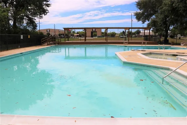 $1,675 | 18635 Bridoon Drive, Cypress, TX 77433