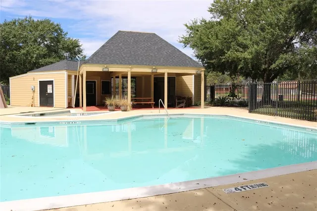 $1,675 | 18635 Bridoon Drive, Cypress, TX 77433