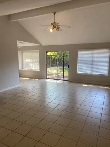 $1,675 | 18635 Bridoon Drive, Cypress, TX 77433