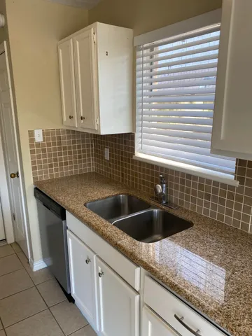 $1,675 | 18635 Bridoon Drive, Cypress, TX 77433