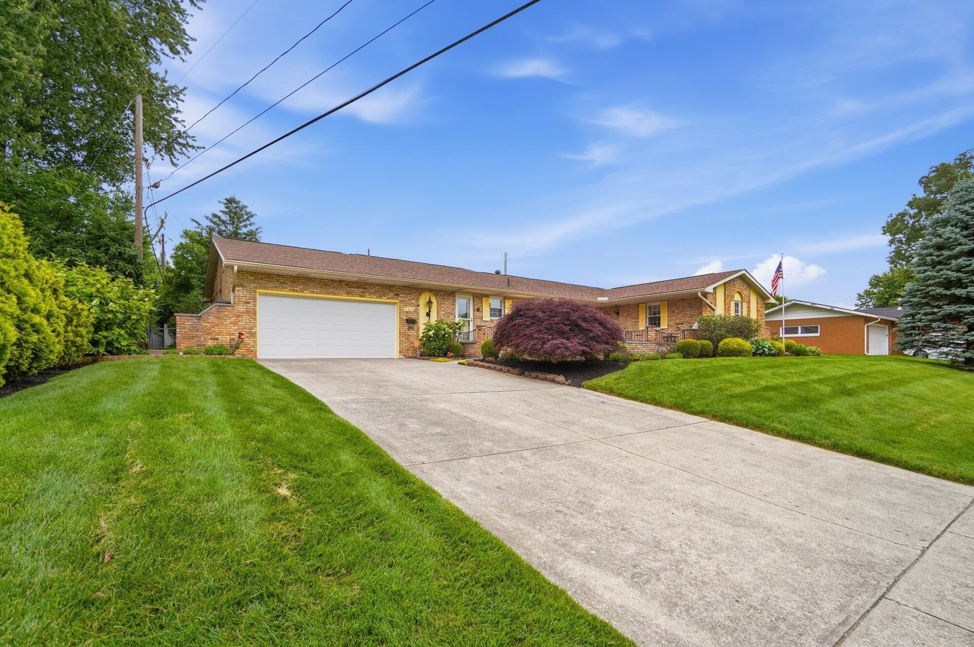 2323 Lilac Drive Springfield, OH 45503 - Photo 1 of 60