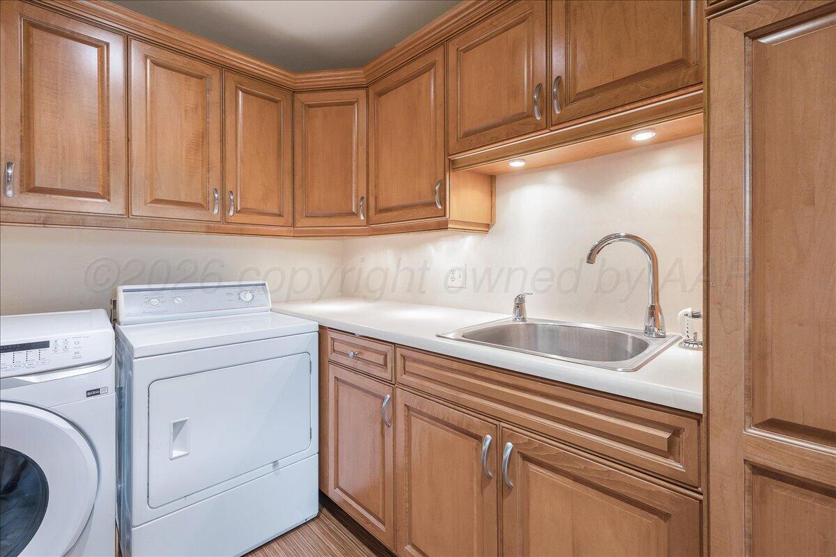 6215 Elmhurst Road Amarillo, TX 79106 - Photo 28 of 33 29-Utility Room 3