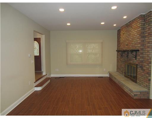 1310 Aaron Road North Brunswick, NJ 08902 - Photo 8 of 25 Gallery Image 8