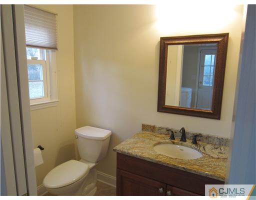 1310 Aaron Road North Brunswick, NJ 08902 - Photo 9 of 25 Gallery Image 9