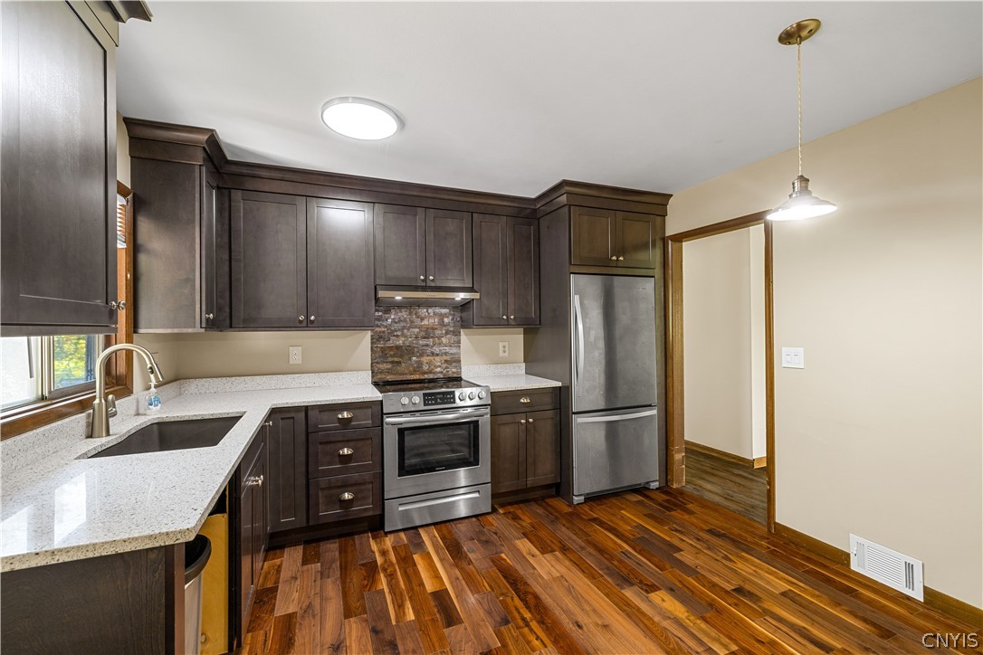 8276 Winchester Drive Rome, NY 13440 - Photo 6 of 31