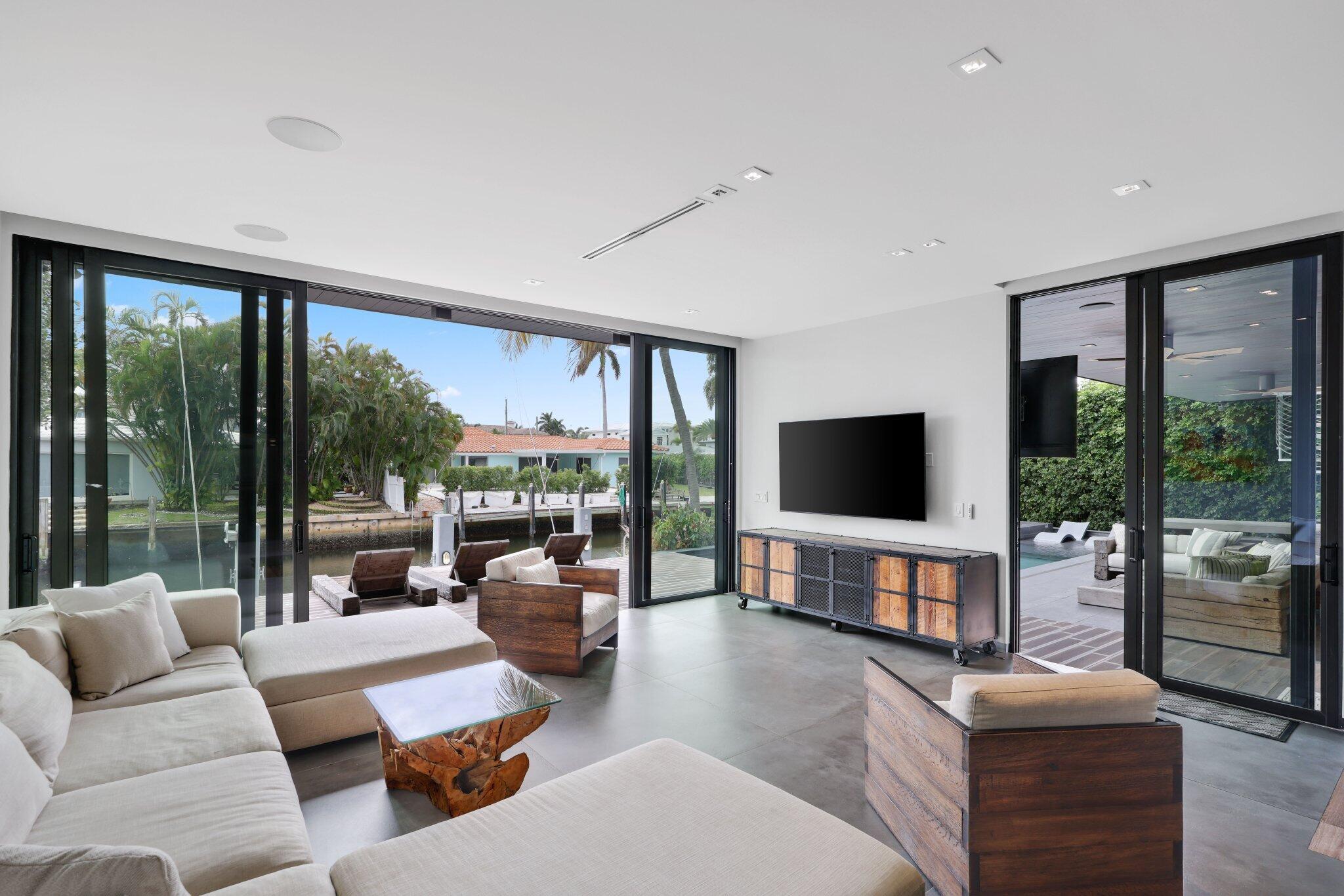 830 Northeast 71st Street Boca Raton, FL 33487 - Photo 13 of 77 Main Living Area