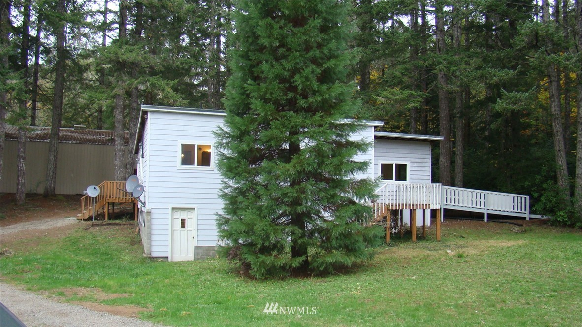 1410 Thomas Road Grapeview, WA 98546 - Photo 1 of 25 Gallery Image 1