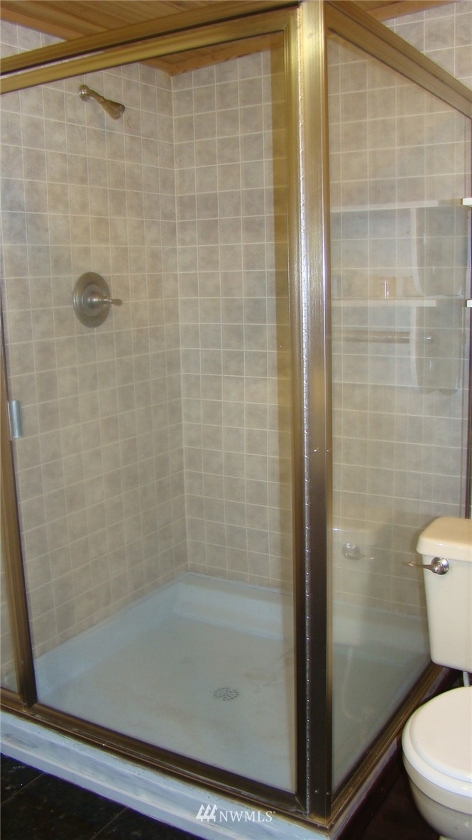 1410 Thomas Road Grapeview, WA 98546 - Photo 14 of 25 Gallery Image 14