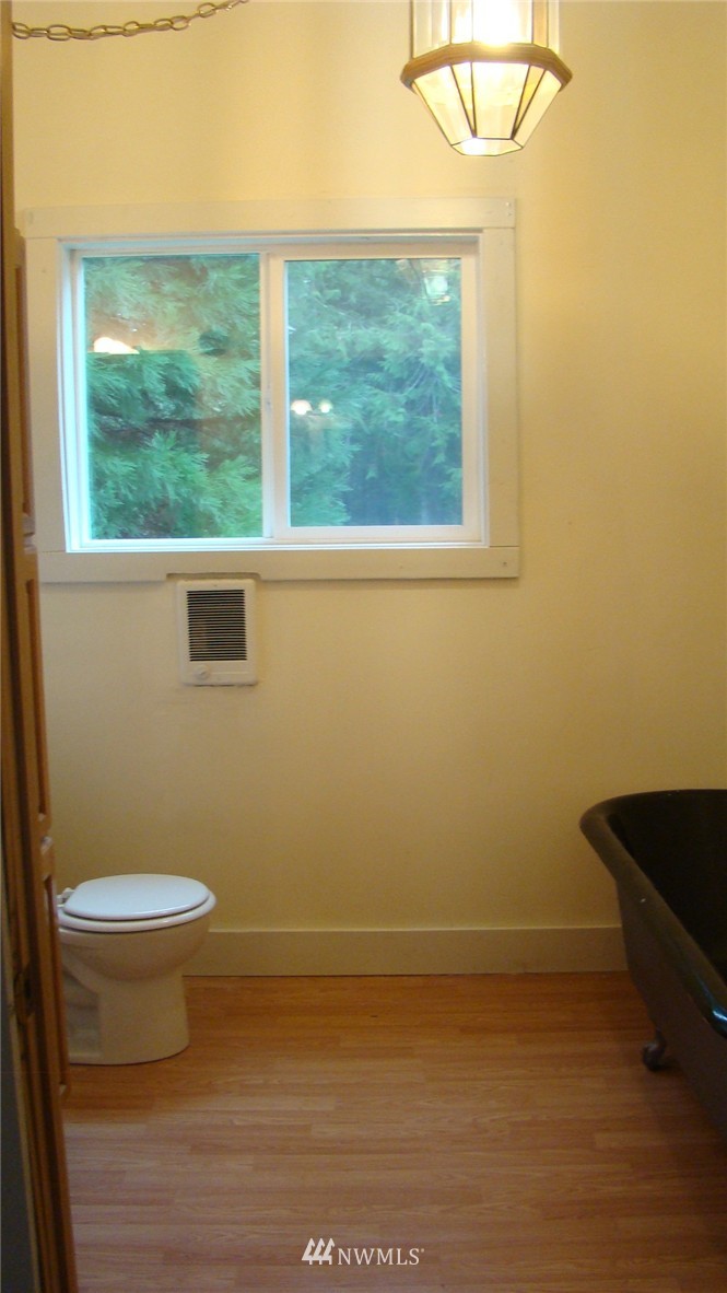 1410 Thomas Road Grapeview, WA 98546 - Photo 10 of 25 Gallery Image 10