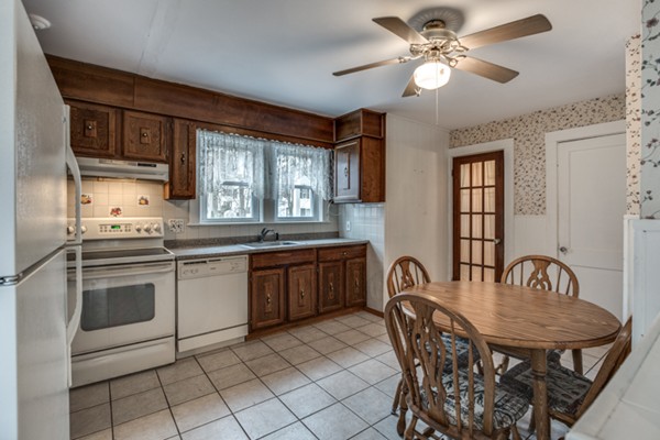 29 Burbank Road Medford, MA 02155 - Photo 16 of 30 Gallery Image 16