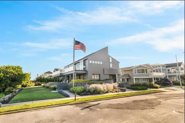 $13,499,000 | 103 116th Street, Stone Harbor, NJ 08247