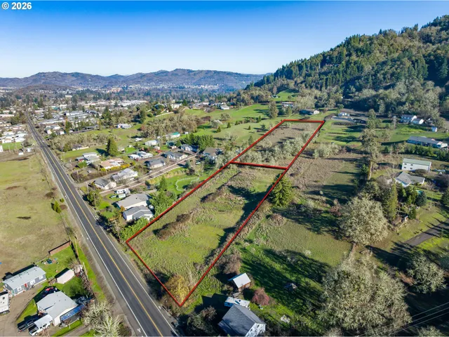 $400,000 | 1448 Lookingglass Road, Roseburg, OR 97471