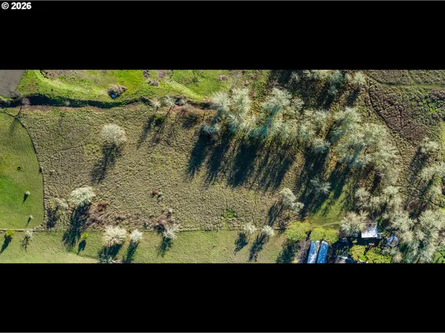 $400,000 | 1448 Lookingglass Road, Roseburg, OR 97471