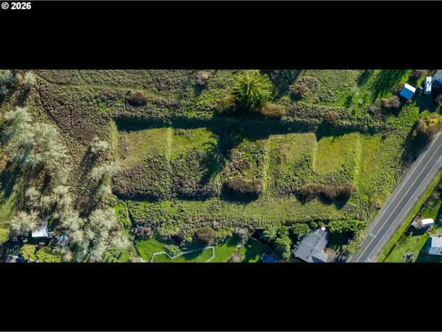 $400,000 | 1448 Lookingglass Road, Roseburg, OR 97471