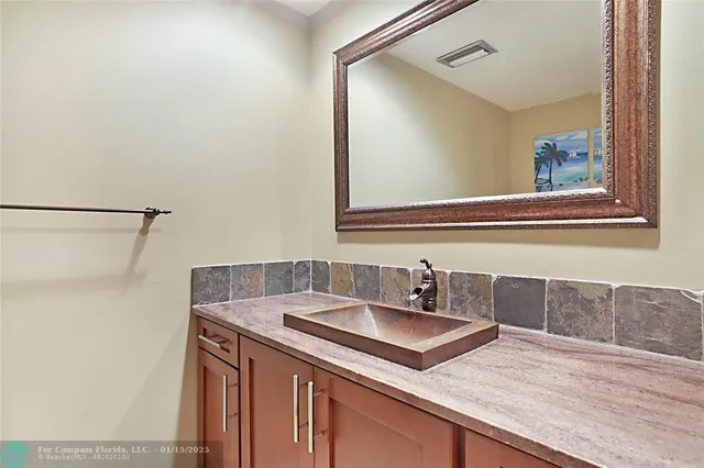 $5,000 | 2800 North Ocean Drive, Unit B9D, West Palm Beach, FL 33404