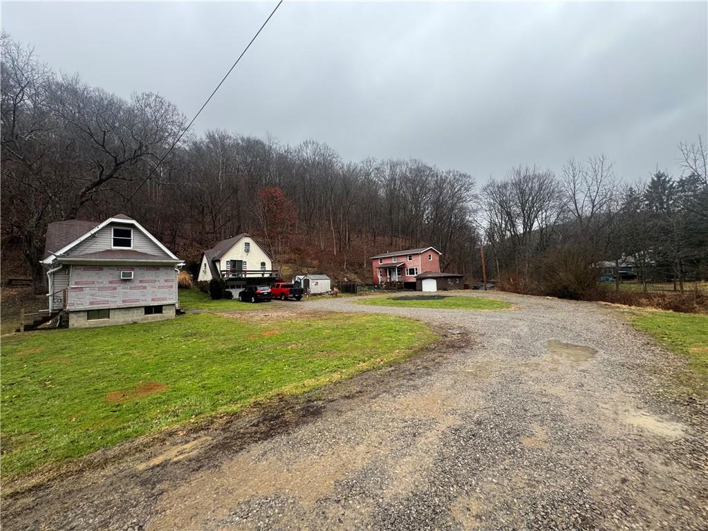 819 Howes Run Road Tarentum, PA 15084 - Photo 3 of 29 Gallery Image 3