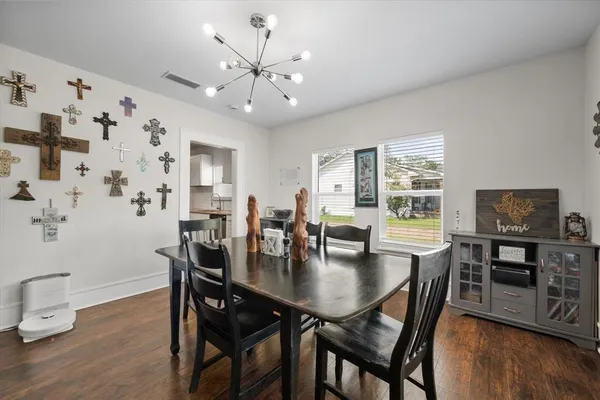 $245,000 | 2215 West Park Row Boulevard, Corsicana, TX 75110