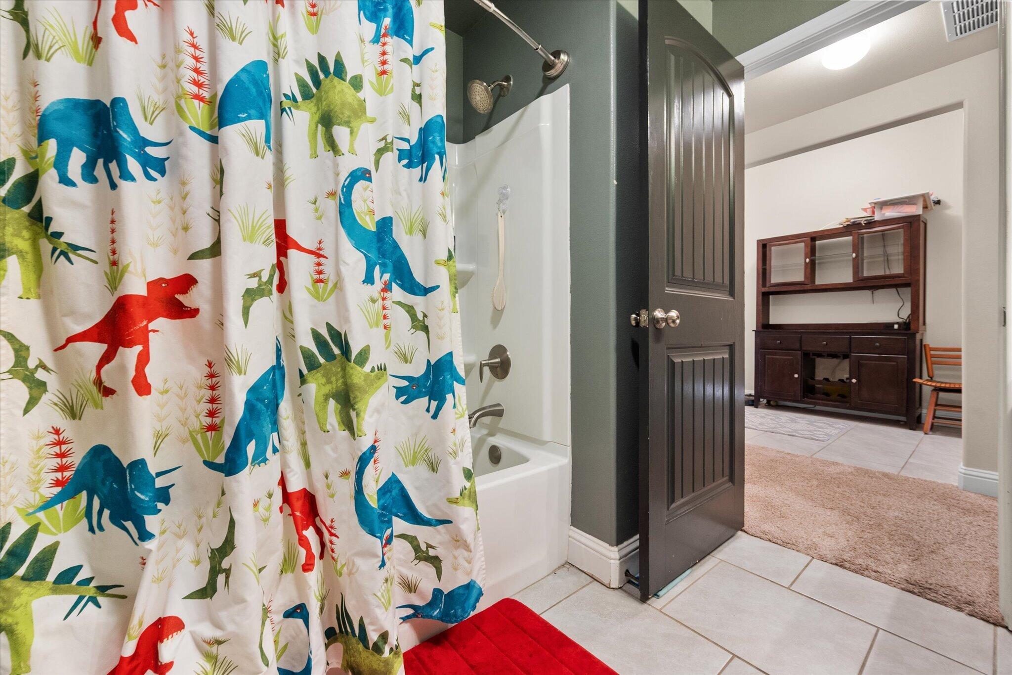 7038 95th Street Lubbock, TX 79424 - Photo 3 of 23 07-7038 95th7403