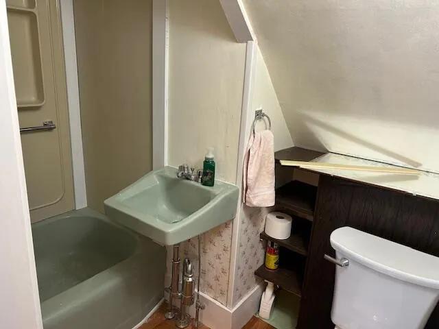 $240,000 | 92 Pleasant Street, Dover-Foxcroft, ME 04426