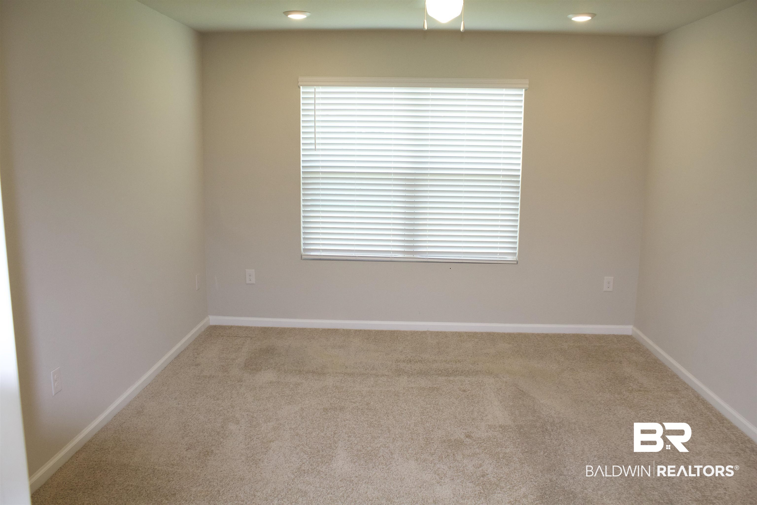 7953 Pickwick Dr. Foley, AL 36535 - Photo 10 of 17