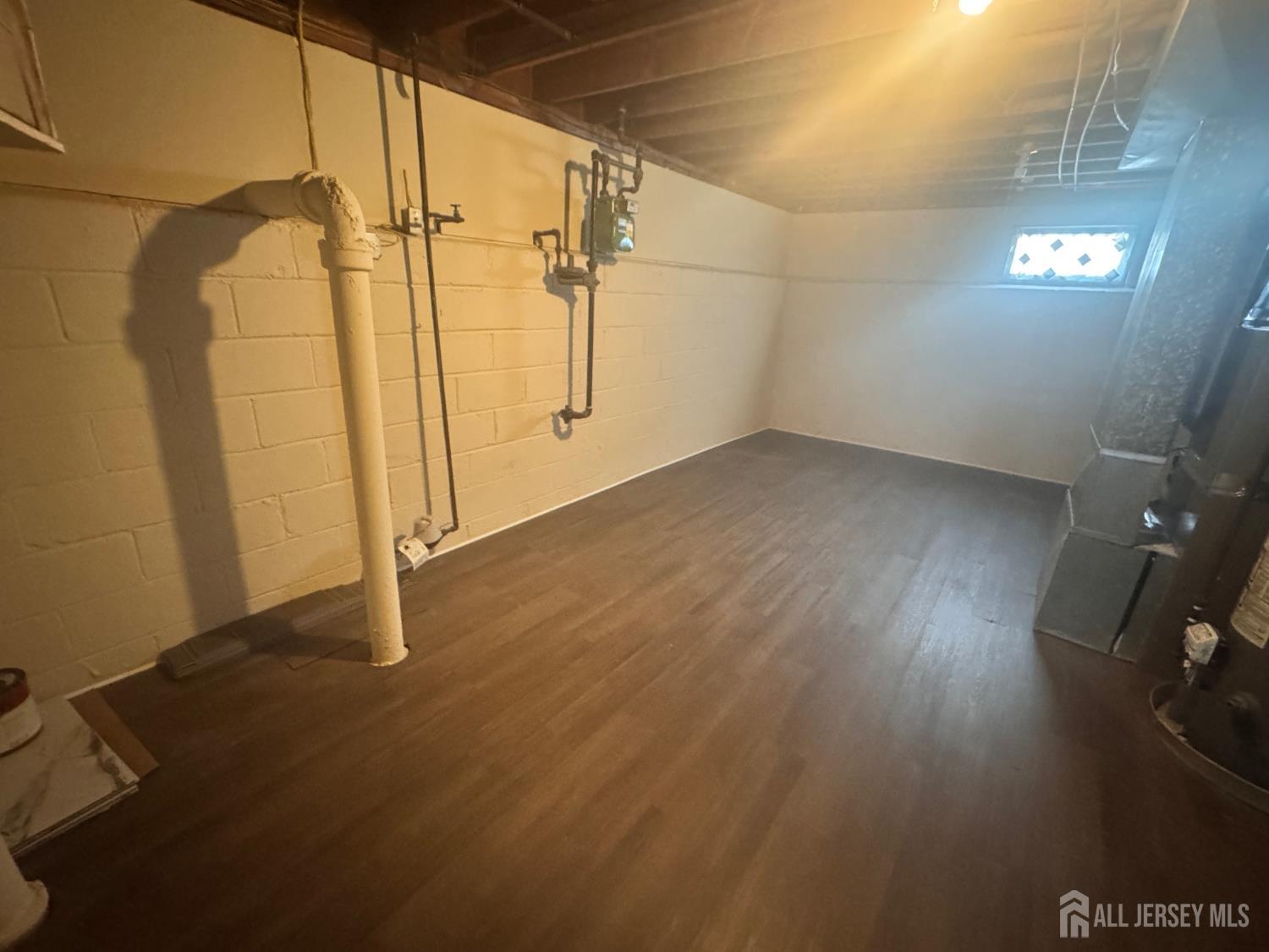 110 Murdock Street Fords, NJ 08863 - Photo 20 of 32