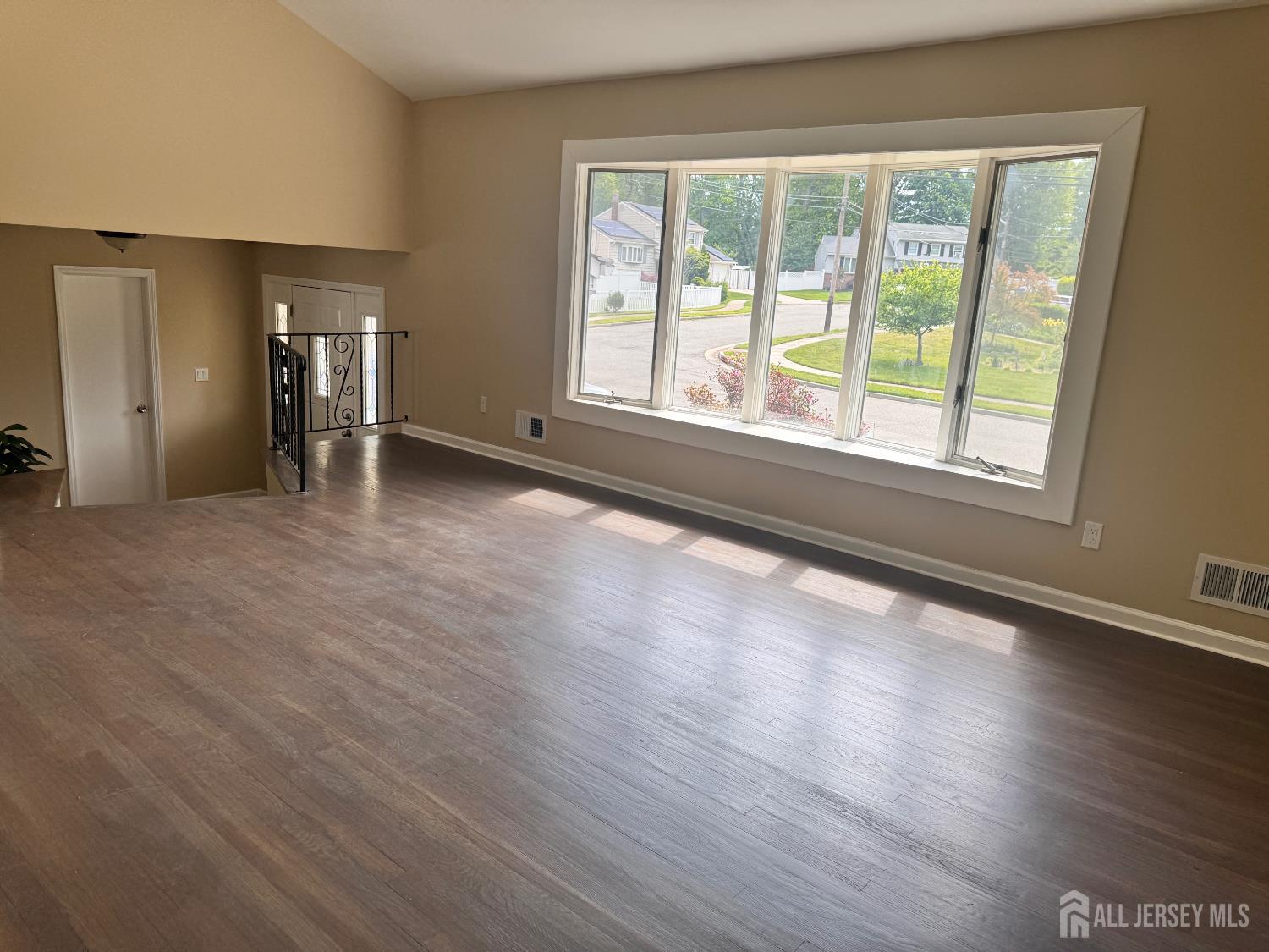110 Murdock Street Fords, NJ 08863 - Photo 28 of 32