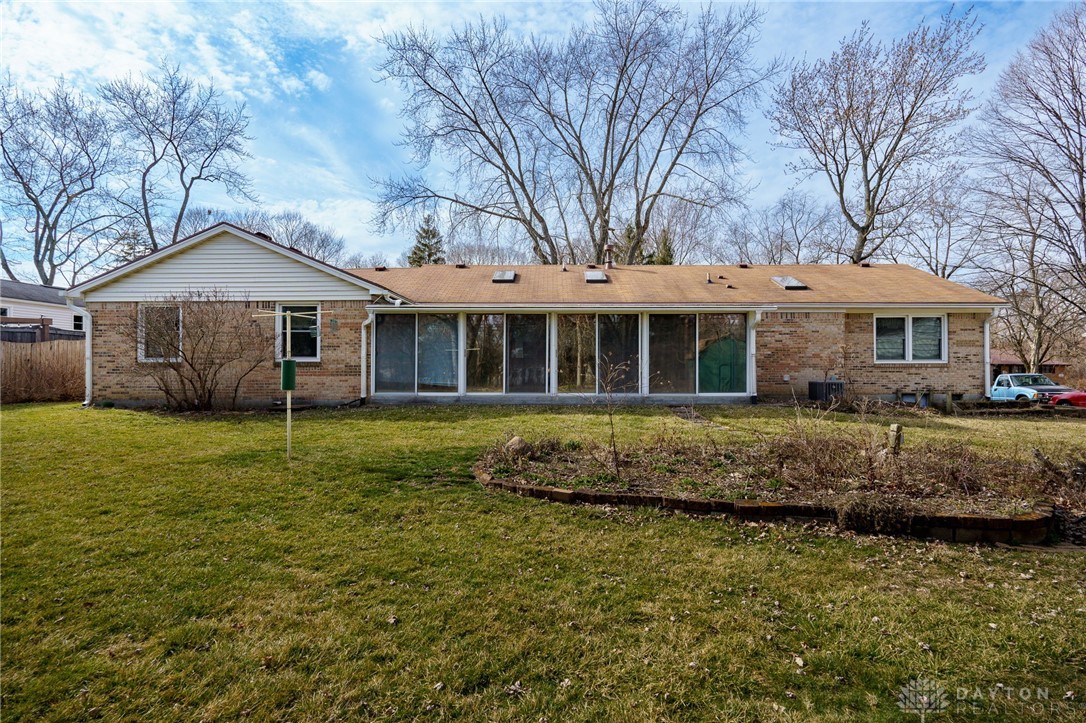 4132 Meadowcroft Road Dayton, OH 45429 - Photo 29 of 32 Gallery Image 29
