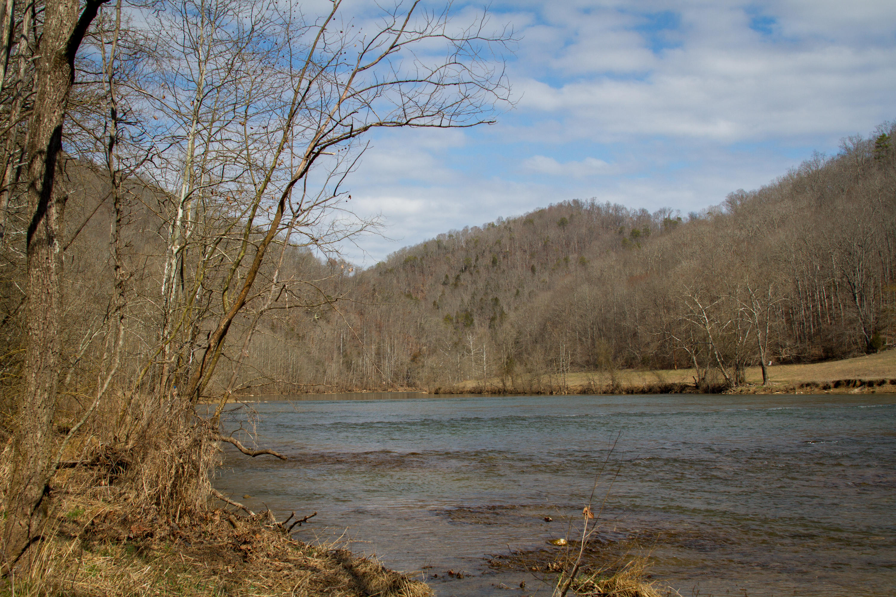 Clinch River Road Tazewell, TN 37879 - Photo 2 of 13 ClaibourneRiverLot-2