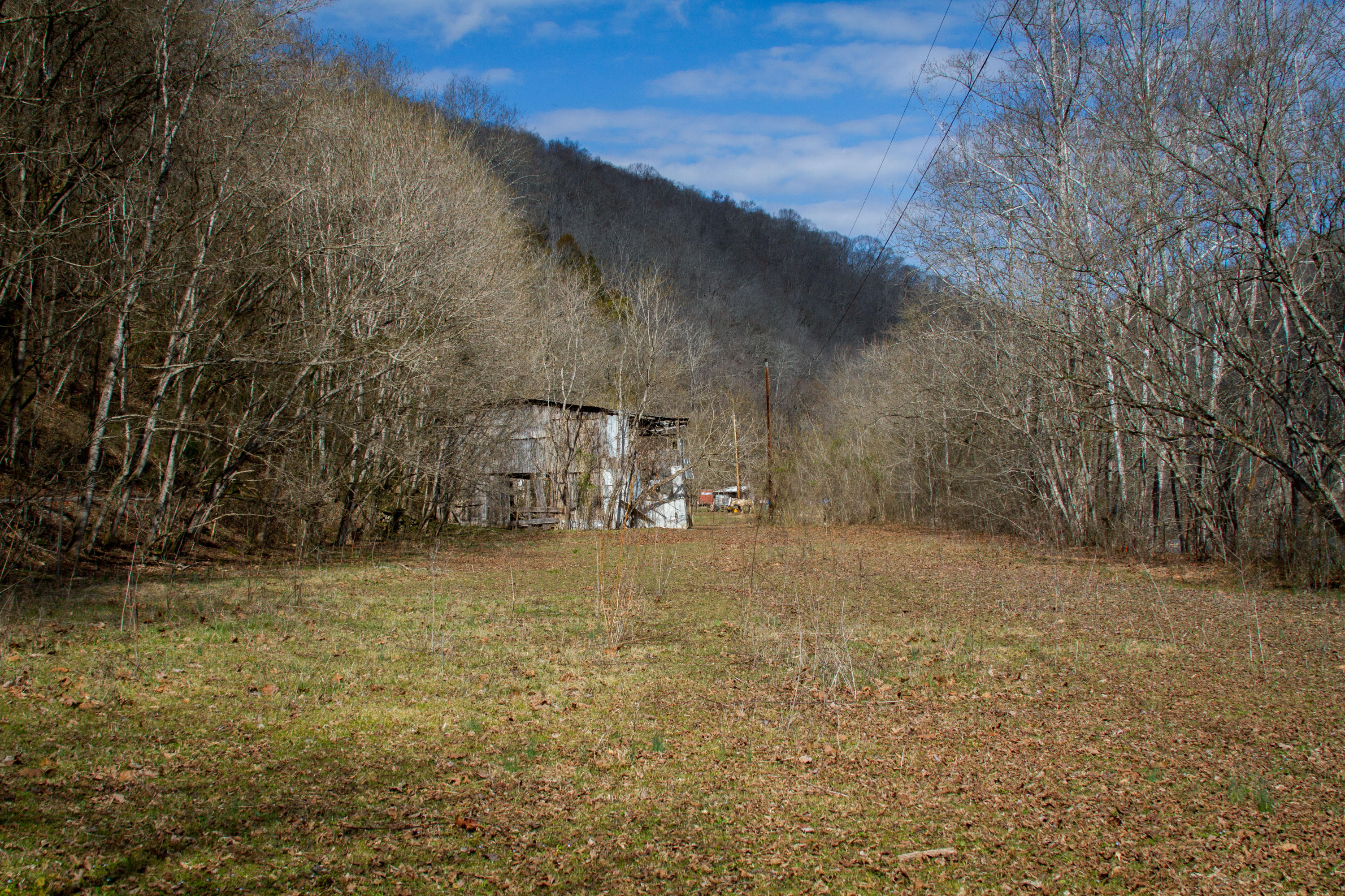Clinch River Road Tazewell, TN 37879 - Photo 6 of 13 ClaibourneRiverLot-6