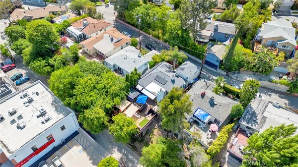 $1,399,000 | 3374 Floyd Terrace, Los Angeles, CA 90068