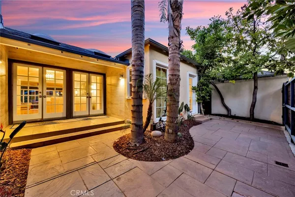 $1,399,000 | 3374 Floyd Terrace, Los Angeles, CA 90068