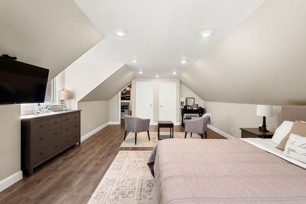 51 Hadley Road Framingham, MA 01701 - Photo 7 of 18